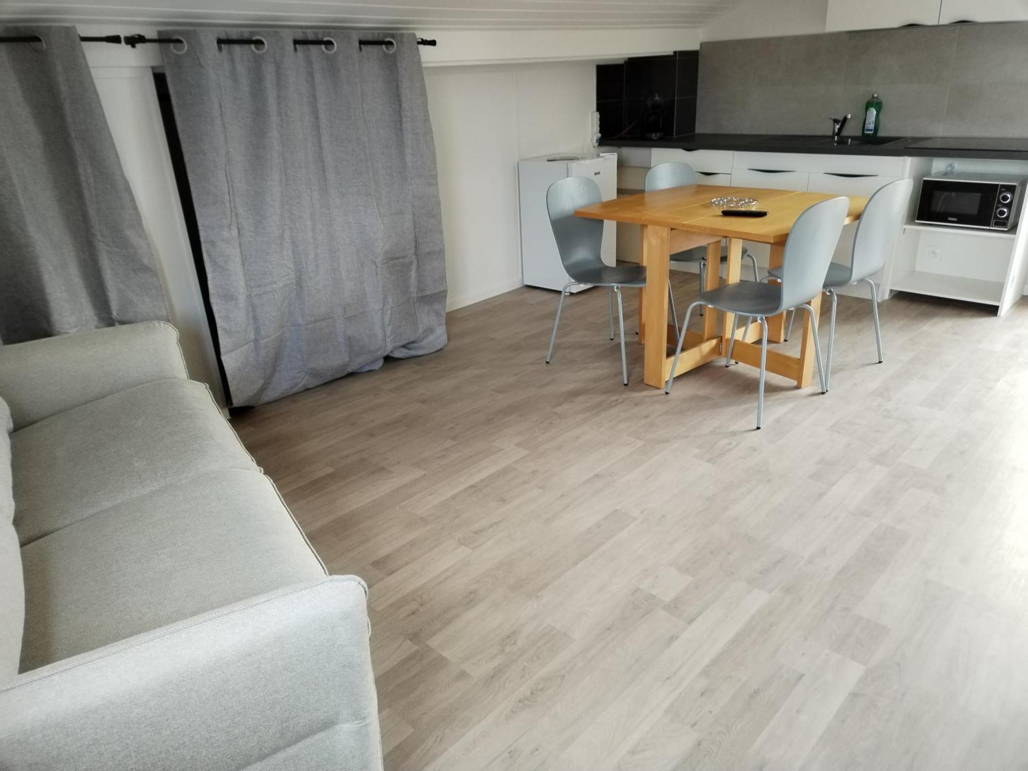 Homestay Chez Mimi 1,7 Kilometres De Luxeuil Les Bains *