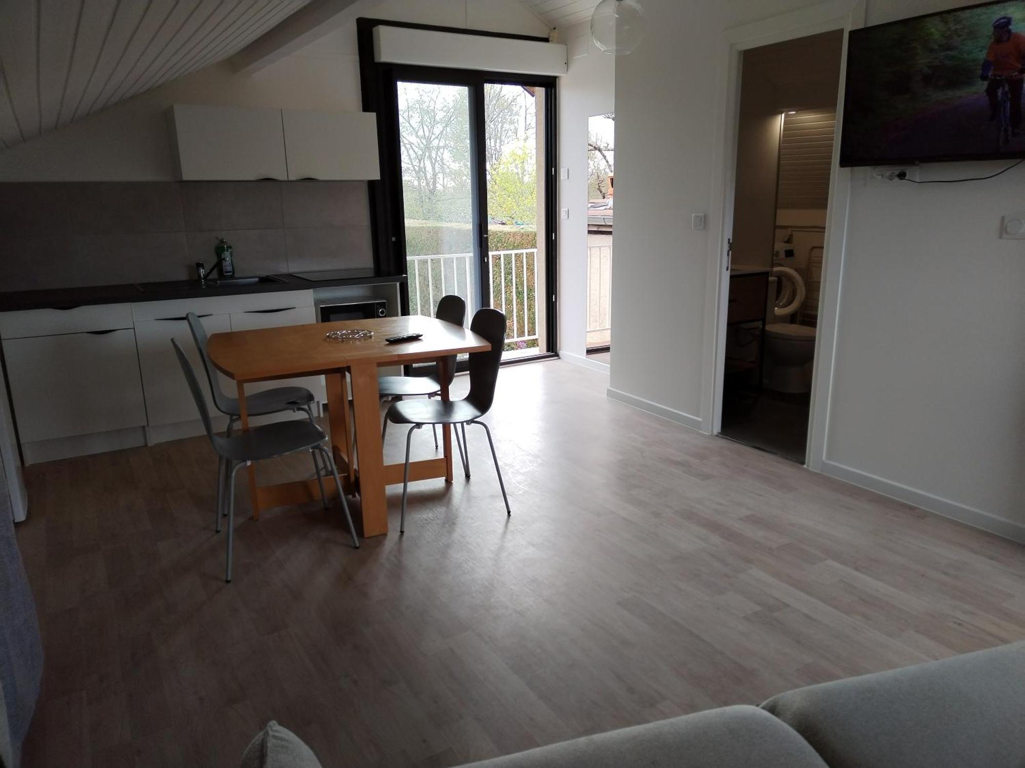 Chez Mimi 1,7 Kilometres De Luxeuil Les Bains *